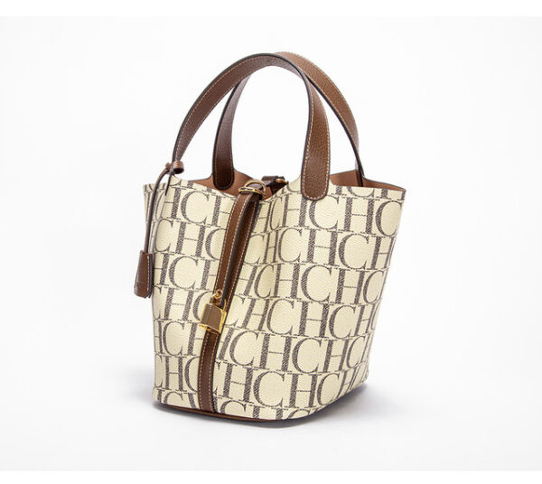 Luxury Brand 2024 Fashion Women's Handbag PVC Jacquard Texture Women's Shoulder Bag Large Capacity Commuter Travel Crossbody Bag - Image 3